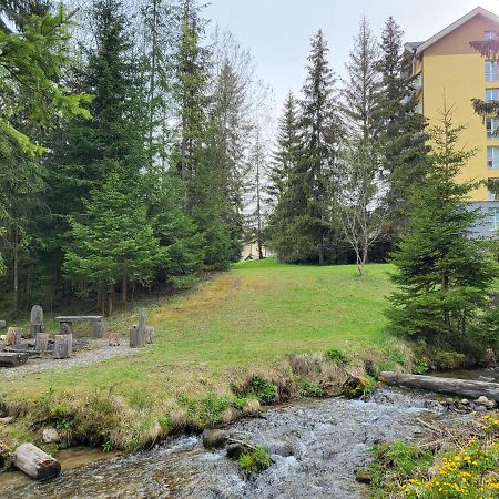 Apartment In Tatranska Strba/Near Strbske Pleso With Free Parking Eksteriør bilde